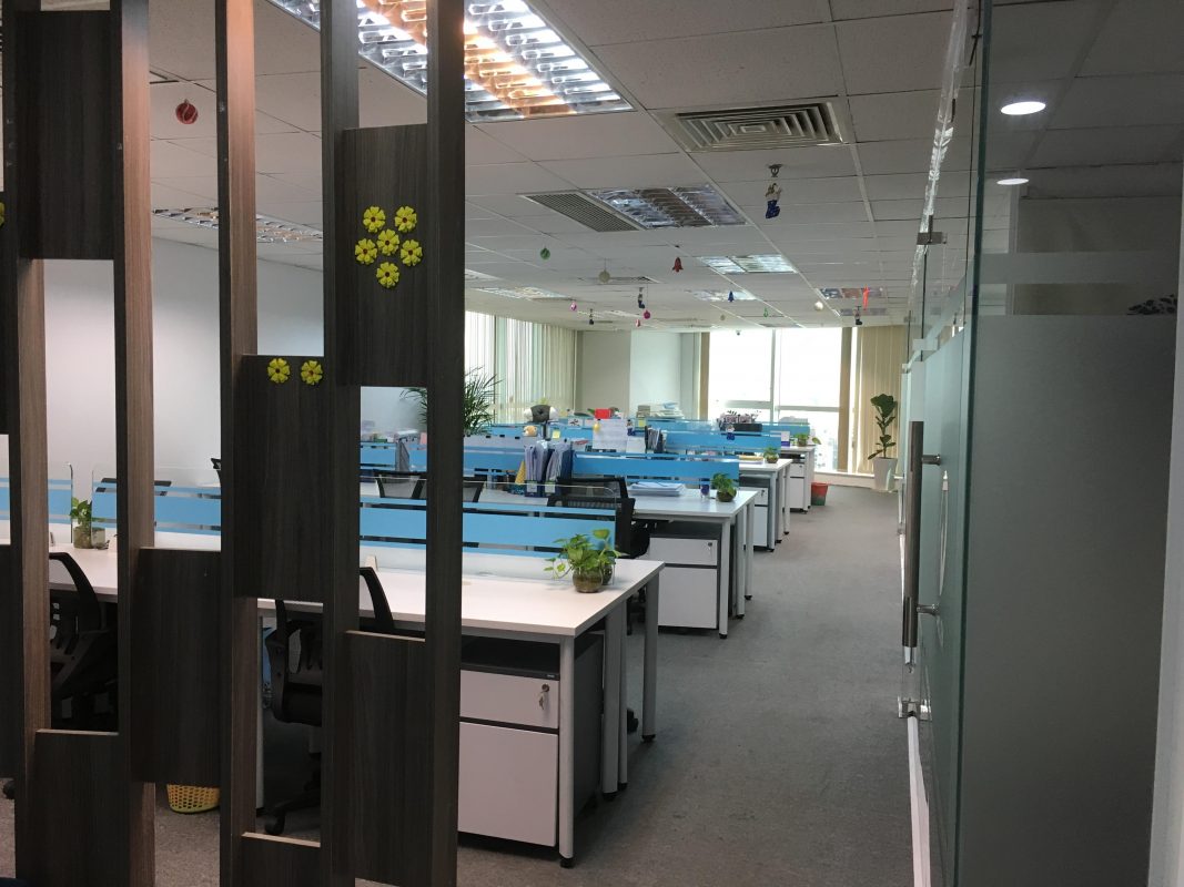 Hình ảnh văn phòng cho thuê đầy đủ trang thiết bị nội thất