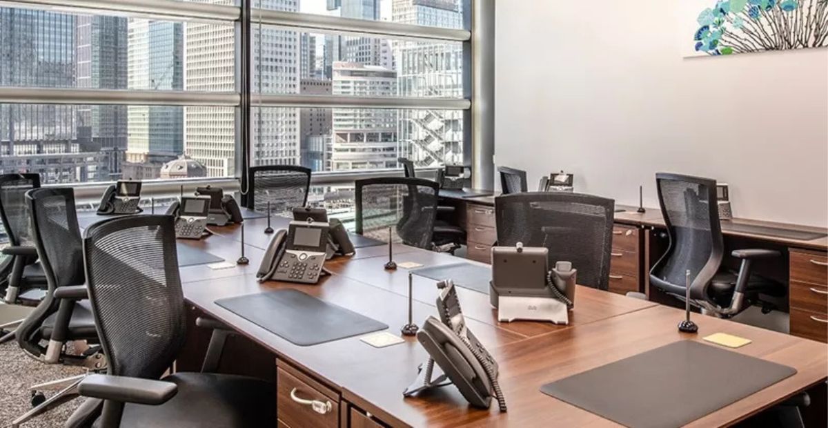 Các dịch vụ đi kèm serviced space giúp tăng tính linh hoạt