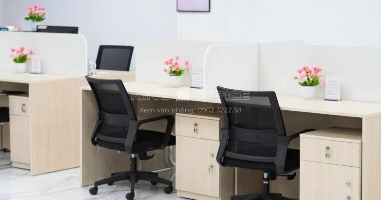 Bàn ghế làm việc văn phòng A Space Office Quận 7