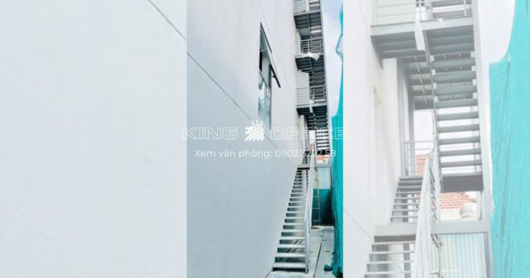 Hệ thống thang thoát hiểm QA4 Building An Khánh