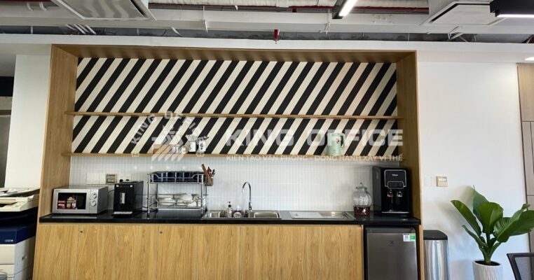 Khu pantry văn phòng trọn gói Vision Space Quận 1 tiện nghi